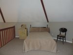 Large Loft has a Queen Size Bed